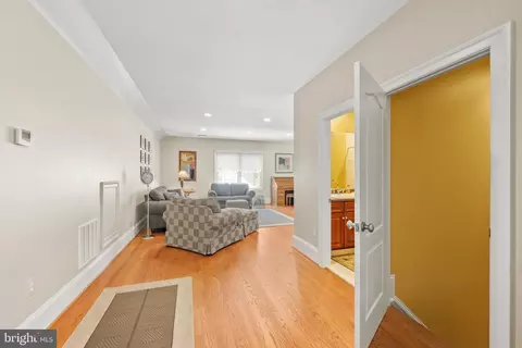 1466 Evans Farm Dr, Mclean, VA 22101 photo 28