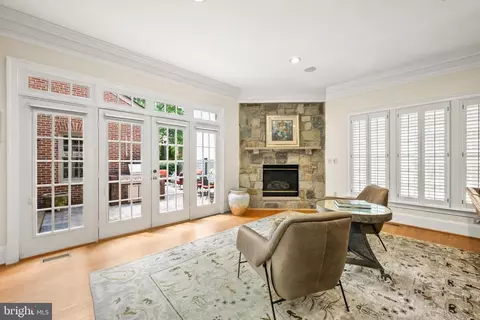 1466 Evans Farm Dr, Mclean, VA 22101 photo 7