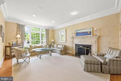 1466 Evans Farm Dr, Mclean, VA 22101 photo 4