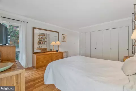 11504 Links Dr, Reston, VA 20190 photo 37