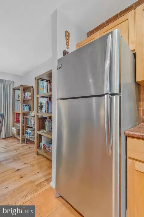 11504 Links Dr, Reston, VA 20190 photo 17