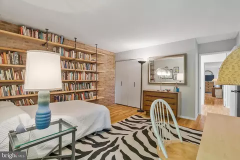 11504 Links Dr, Reston, VA 20190 photo 25