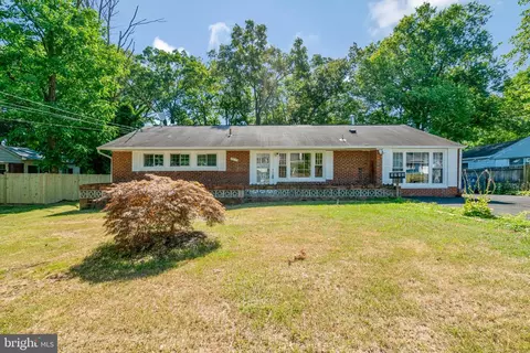 5213 Gilpin Dr, Springfield, VA 22151