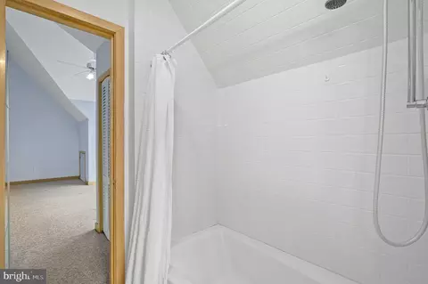 11103 Glade Dr, Reston, VA 20191 photo 42