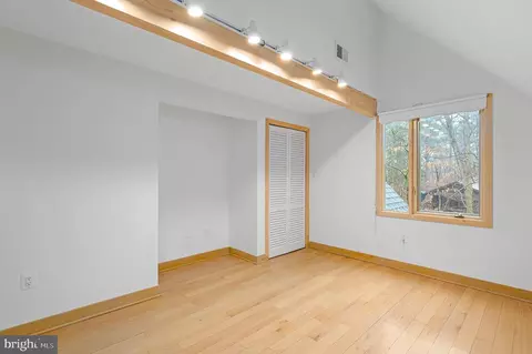 11103 Glade Dr, Reston, VA 20191 photo 43