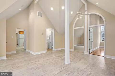 11103 Glade Dr, Reston, VA 20191 photo 24
