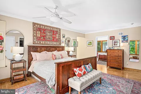11103 Glade Dr, Reston, VA 20191 photo 14