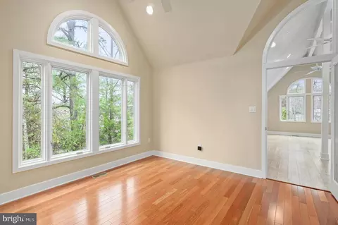 11103 Glade Dr, Reston, VA 20191 photo 31