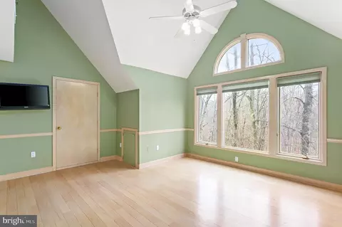 11103 Glade Dr, Reston, VA 20191 photo 35