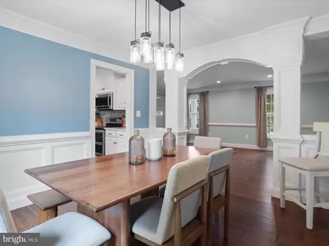 7903 Double Creek Ct, Springfield, VA 22153 photo 11
