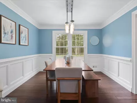 7903 Double Creek Ct, Springfield, VA 22153 photo 10