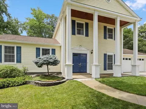 7903 Double Creek Ct, Springfield, VA 22153 photo 5