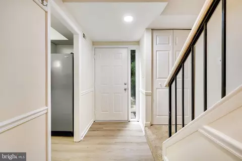 2373 Emerald Heights Ct, Reston, VA 20191