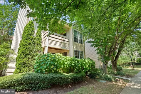6608 Jupiter Hills Cir #A, Alexandria, VA 22312