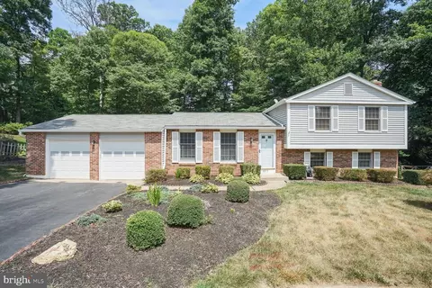 8013 Treasure Tree Ct, Springfield, VA 22153 photo 5
