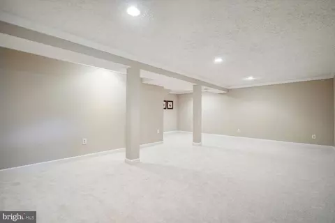 8013 Treasure Tree Ct, Springfield, VA 22153 photo 29