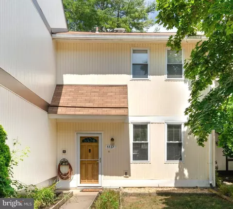 5537 Peppercorn Dr, Burke, VA 22015