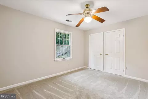 9779 Katharines Dr, Burke, VA 22015 photo 17
