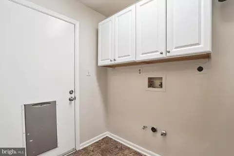 9779 Katharines Dr, Burke, VA 22015 photo 27