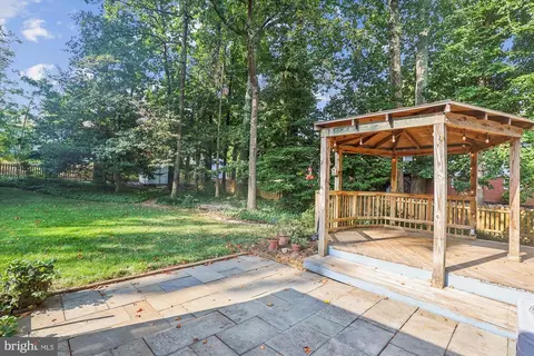 9779 Katharines Dr, Burke, VA 22015 photo 33
