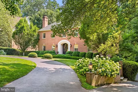 632 Rivercrest Dr, Mclean, VA 22101 photo 3