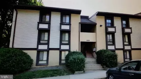 11651 Stoneview Sq #2-B, Reston, VA 20191