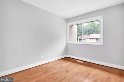 2297 White Cornus Ln, Reston, VA 20191 photo 20