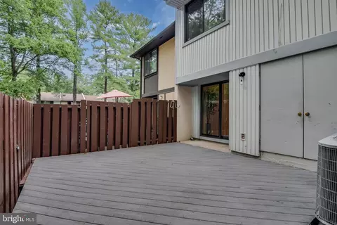2297 White Cornus Ln, Reston, VA 20191 photo 25