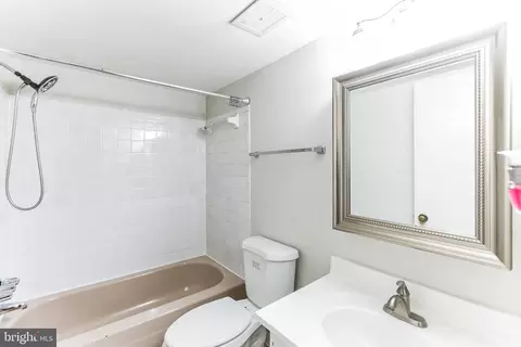 Bath - 7343 Eldorado St, Mclean, VA 22102 photo 3 of 4