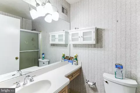 Bath - 7343 Eldorado St, Mclean, VA 22102 photo 1 of 4