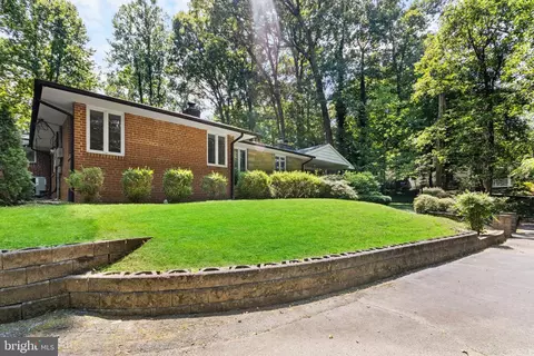 7400 Oriole Ave, Springfield, VA 22150 photo 3