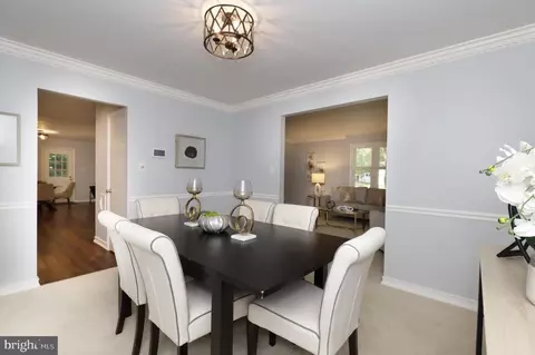 7217 Reservation Dr, Springfield, VA 22153 photo 11