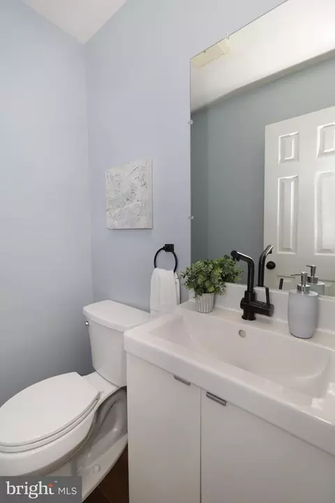 7217 Reservation Dr, Springfield, VA 22153 photo 22