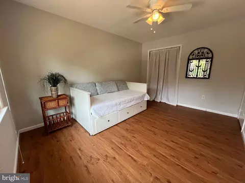 9209 Rockefeller Ln, Springfield, VA 22153 photo 14
