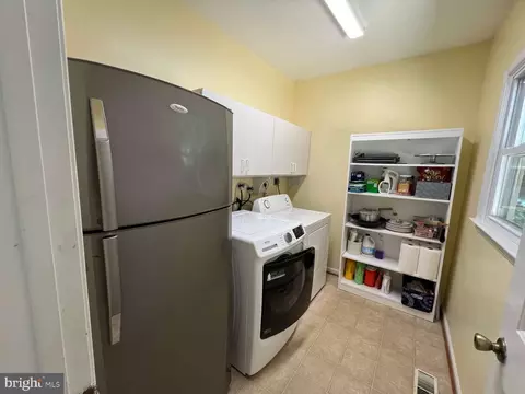 9209 Rockefeller Ln, Springfield, VA 22153 photo 10