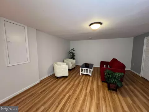 9209 Rockefeller Ln, Springfield, VA 22153 photo 17