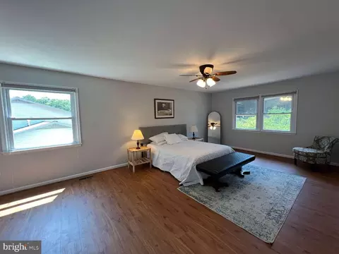 9209 Rockefeller Ln, Springfield, VA 22153 photo 11