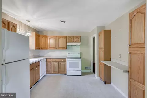 912 1st Pl, Herndon, VA 20170 photo 12