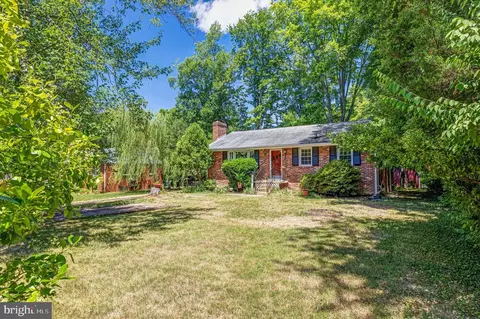 912 1st Pl, Herndon, VA 20170 photo 3
