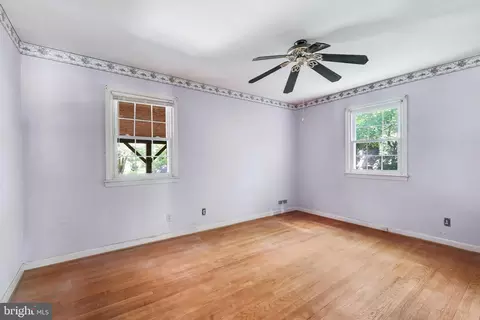 912 1st Pl, Herndon, VA 20170 photo 17