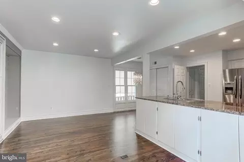Living - 6857 Saint Albans Rd, Mclean, VA 22101 photo 9 of 12