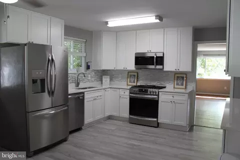 Kitchen - 5505 Ventnor Ln, Springfield, VA 22151 photo 1 of 1