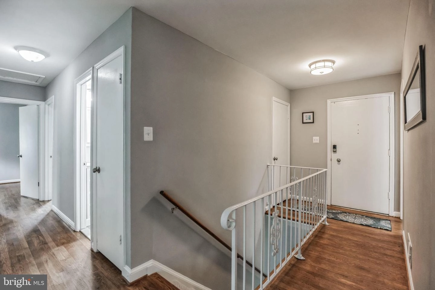 Entry Way - 5505 Ventnor Ln, Springfield, VA 22151 photo 4 of 6