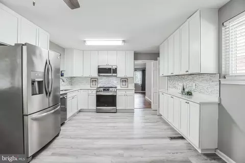 5505 Ventnor Ln, Springfield, VA 22151