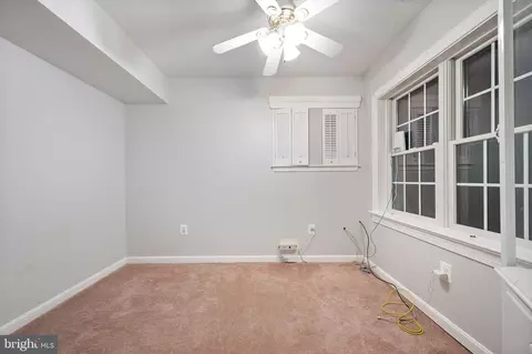 8025 Diving Cliff Ln, Springfield, VA 22153 photo 27