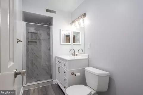 8025 Diving Cliff Ln, Springfield, VA 22153 photo 26