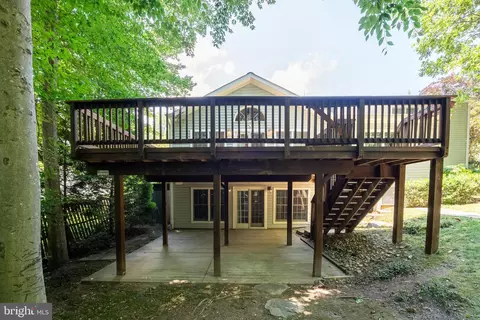 8025 Diving Cliff Ln, Springfield, VA 22153 photo 32