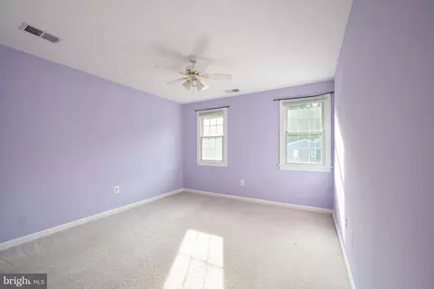 8025 Diving Cliff Ln, Springfield, VA 22153 photo 19