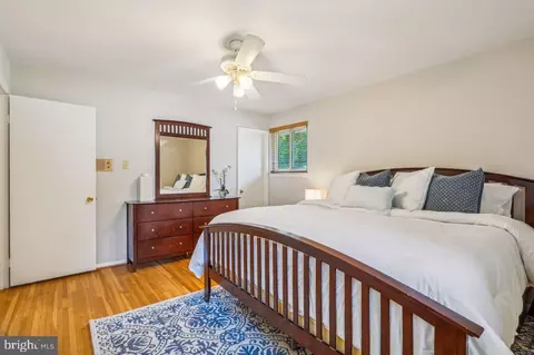 Bedroom - 5509 Flag Run Dr, Springfield, VA 22151 photo 2 of 6