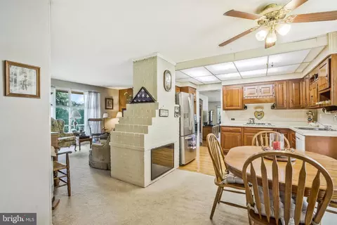 6204 Julian St, Springfield, VA 22150 photo 16